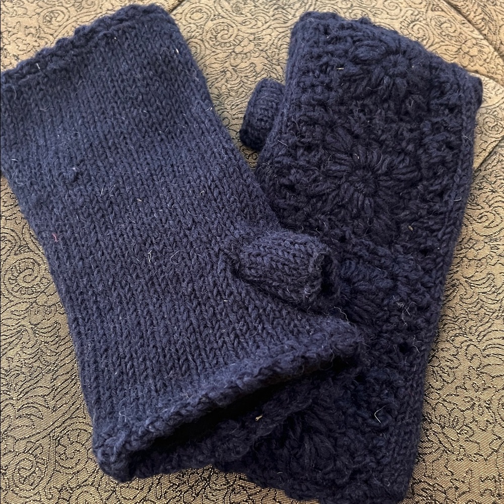 Navy Blue Fingerless Gloves